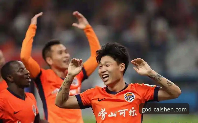 青岛海牛3-1力克上海海港，13年后再赢胜利！财神到平台看球体验详解
